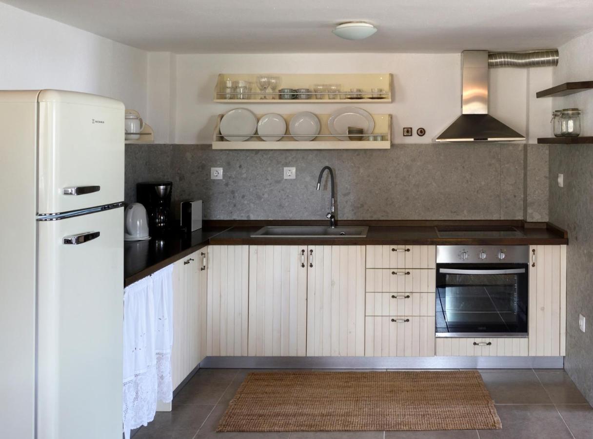 4Elies Apartments Вурвуру Экстерьер фото
